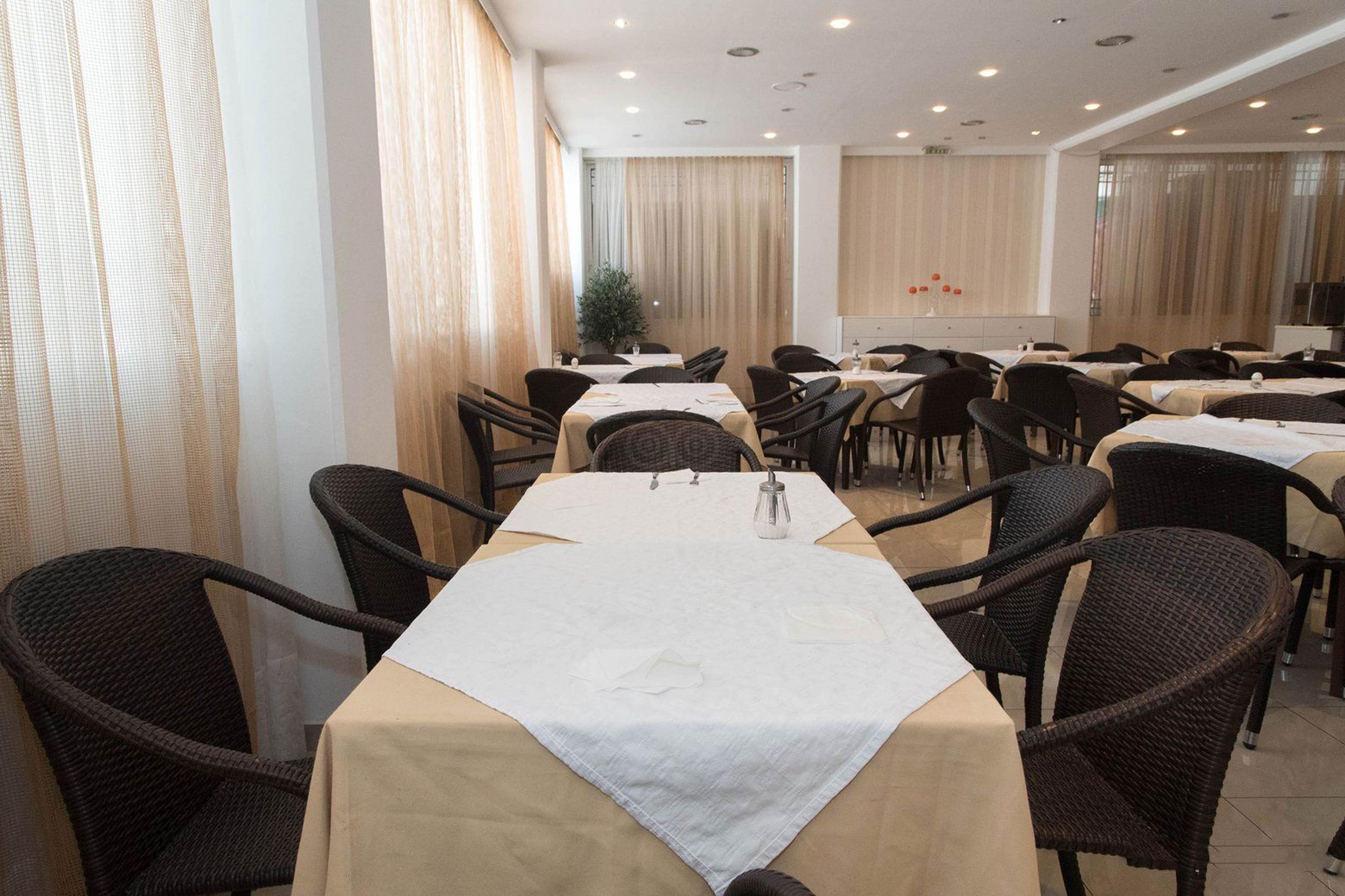 Thalia Hotel Pefki  Экстерьер фото