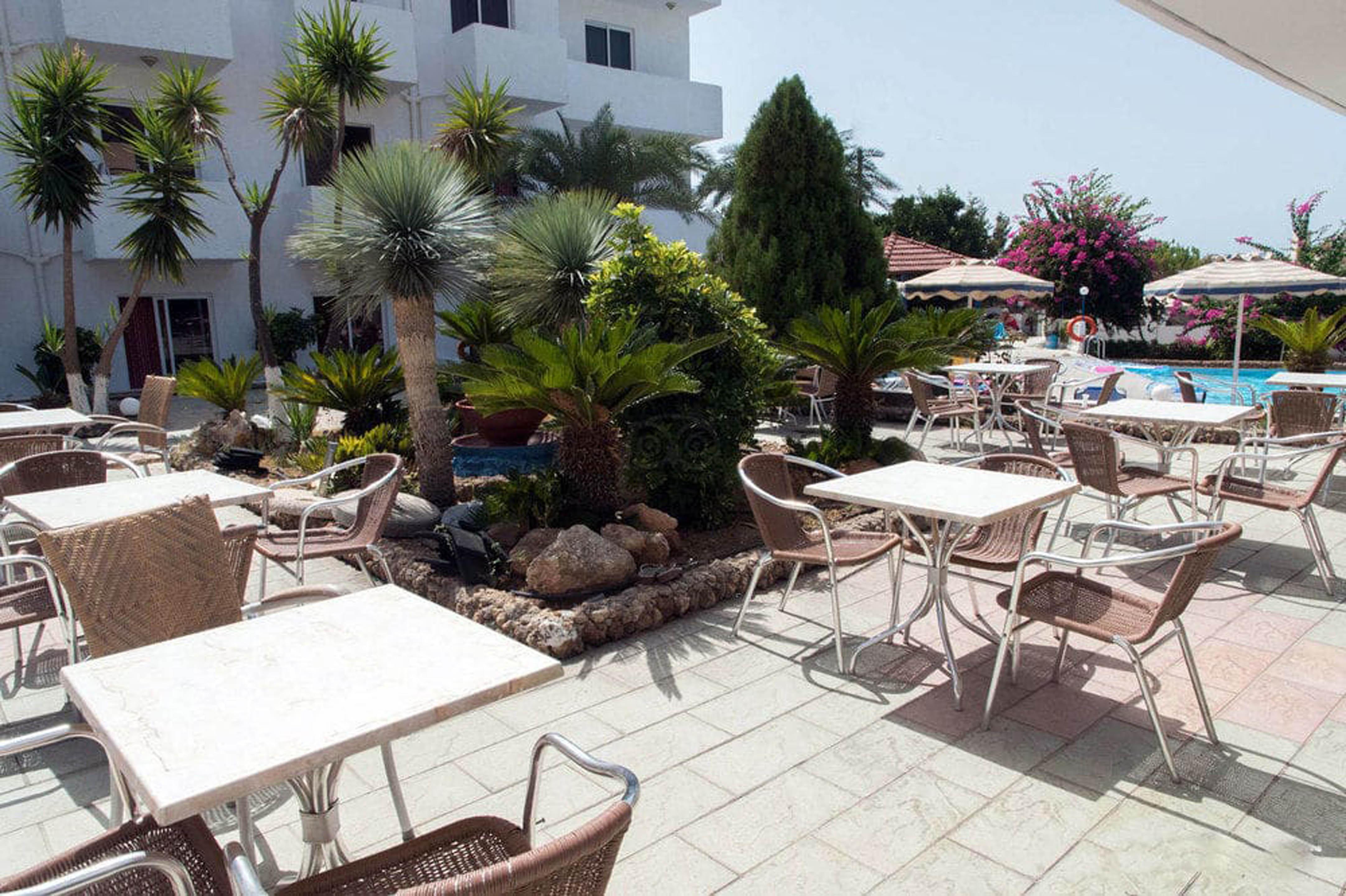 Thalia Hotel Pefki  Экстерьер фото